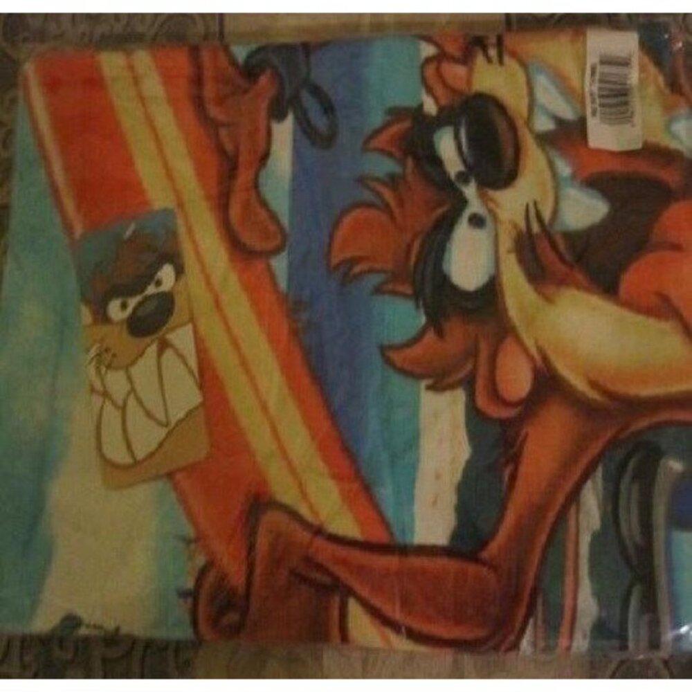 New Licensed Taz Tasmanian Devil Beach Bath Pool Towel Looney Tunes Gift NIP NWT - Picture 3 of 3